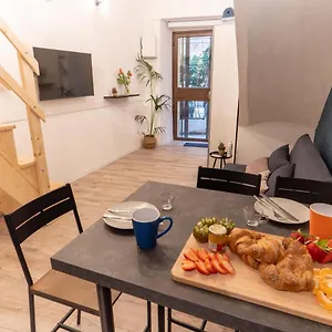  Apartament Casacece Kalsa Włochy